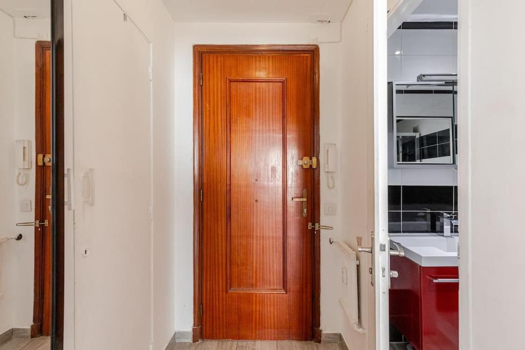 Suquet Center - 100m From & 10min Palace Apartamento *
